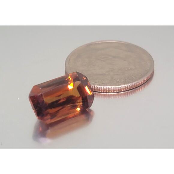 6.7 Carat Genuine Honey Zircon! - Picture 4 of 12